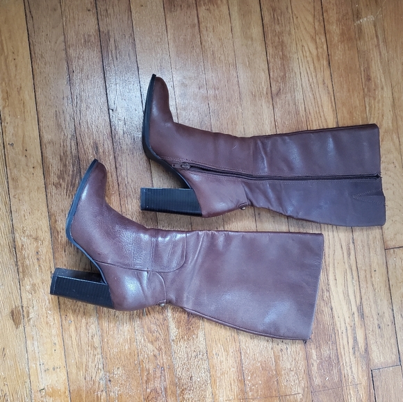 LIZ & CO LEATHER BOOTS 👢 - Picture 2 of 6